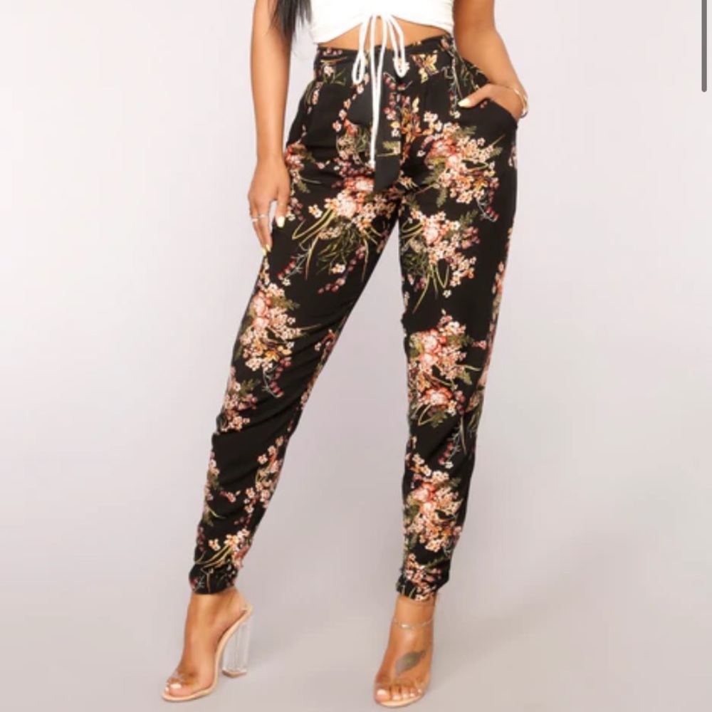 ☼ fashion nova pants - Picture 1 of 6